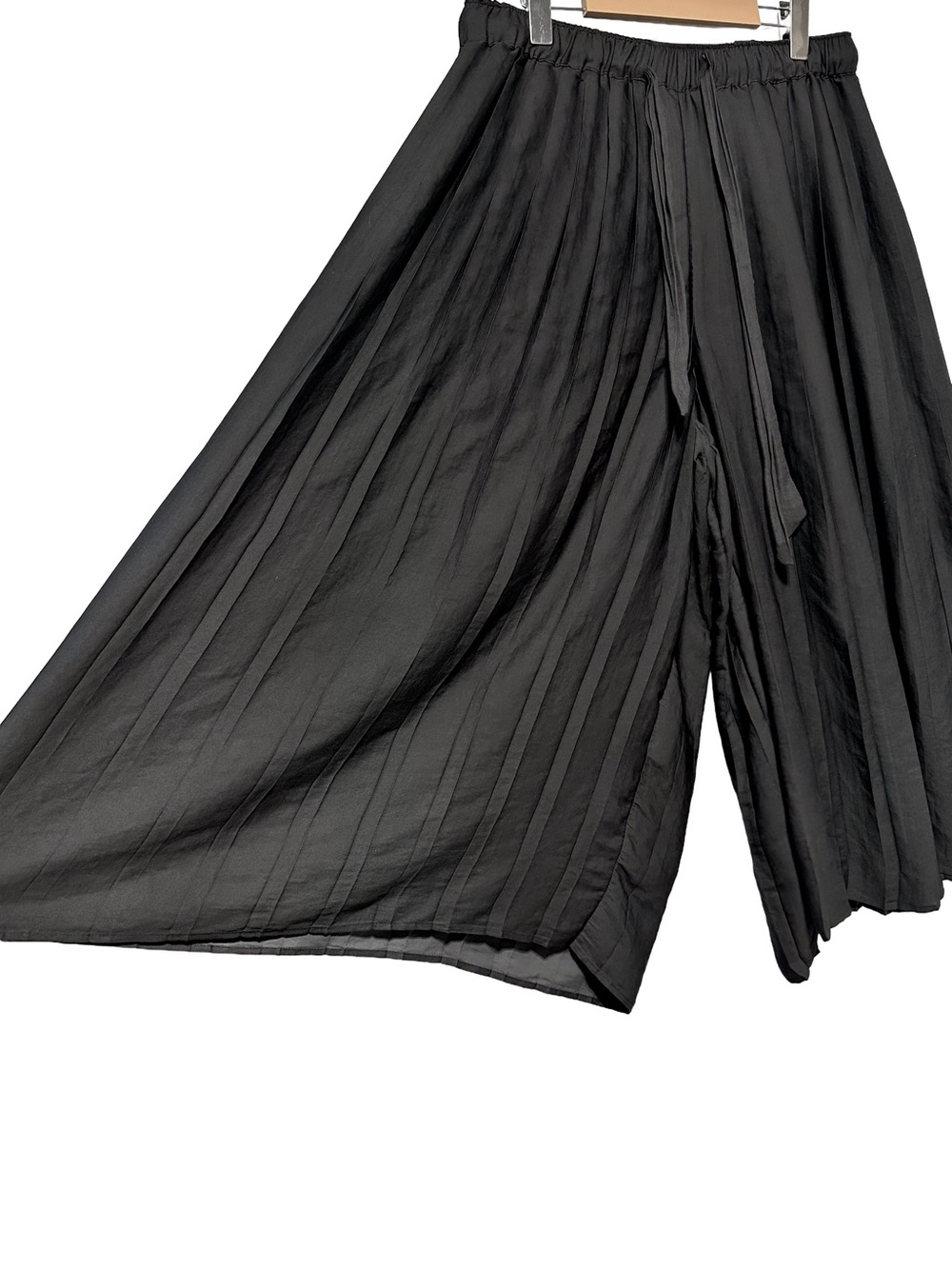 Feather Bone Anthropologie Black Wide Leg Gauze Pants S Boho Flowy